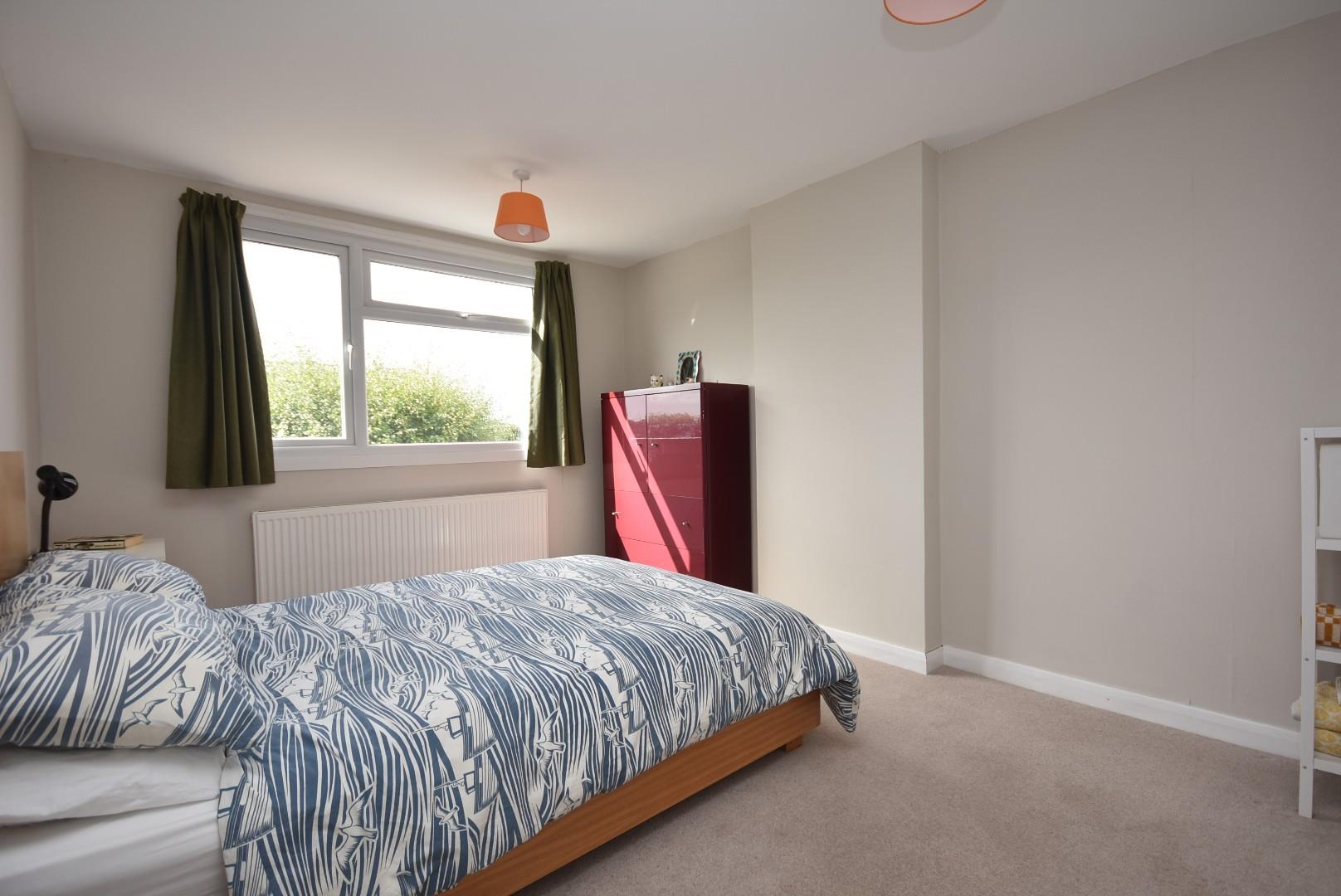 3 Hastings Close, Penarth, CF64 2TH